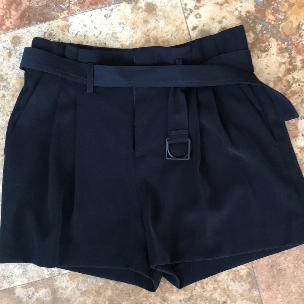 Vince BRAND STORY shorts Size 12